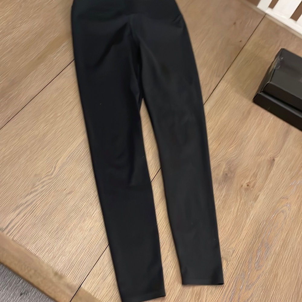 Uniqlo leggings